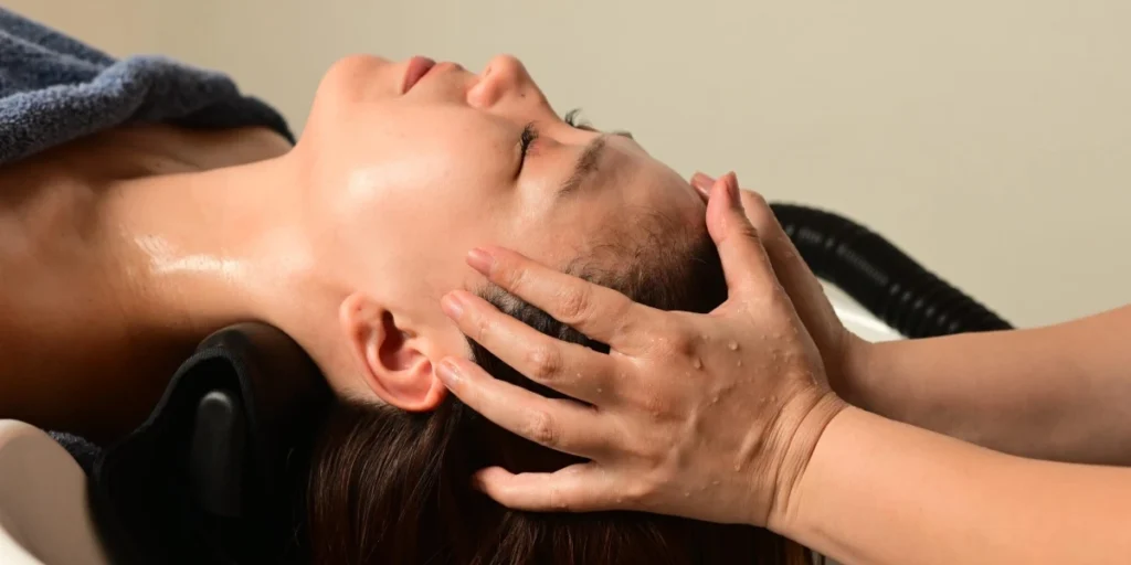 Head Spa Benefits For Hair, Scalp &Amp; Well-Being 3 Head Spa Benefits