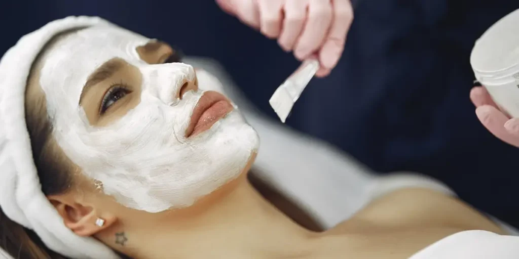 Facial Treatment Mistakes To Avoid, Expert Tips For Every Skin Type 3 Facial Treatment Mistakes To Avoid